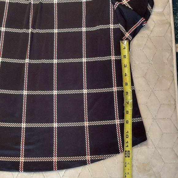2 for $25 Liz Claiborne Career Top - Picture 4 of 5